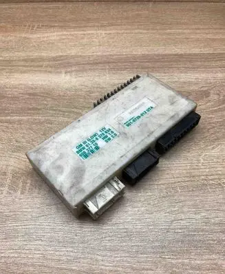 BMW 5 E39 Central body control module 8378634 60837710