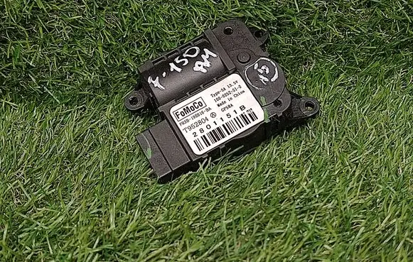 Ford F150 Air flap motor/actuator FR3B19E616BA