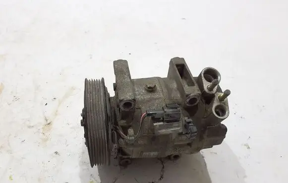 Renault Espace - Grand espace IV Air conditioning (A/C) compressor (pump) 8200133818