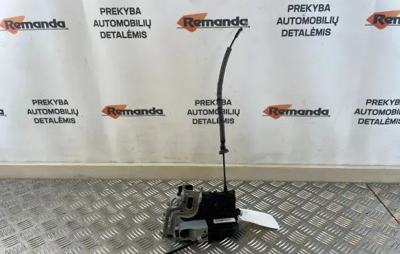 Hyundai ix20 Front door lock 813201K020