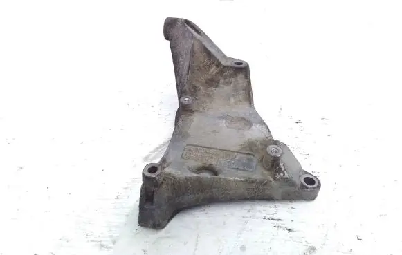 Opel Astra G Generator/alternator bracket 9202480