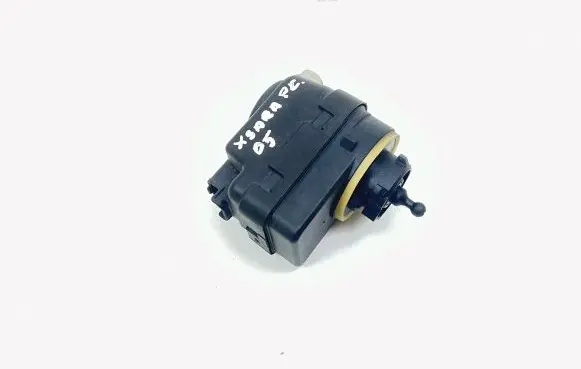Citroen Xsara Picasso Headlight level adjustment motor PA66GF30