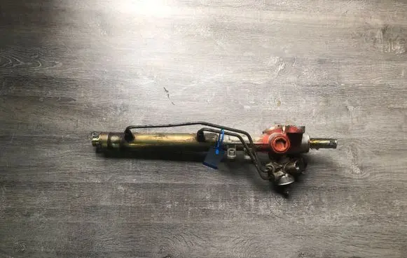 Volkswagen Golf III Steering rack