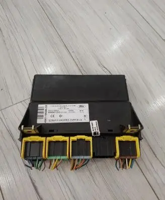 Ford Fiesta Comfort/convenience module 4S6T-15K600-CB