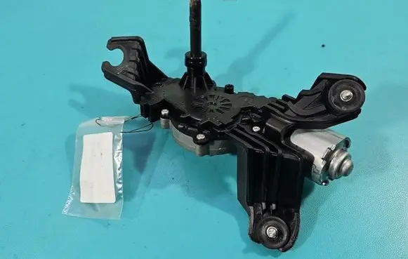 KIA Ceed Rear window wiper motor 98700-J7000 IMPRK1540272