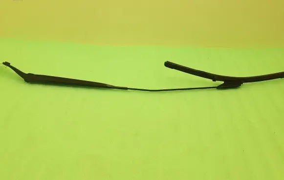 Renault Laguna III Windshield/front glass wiper blade 80017267