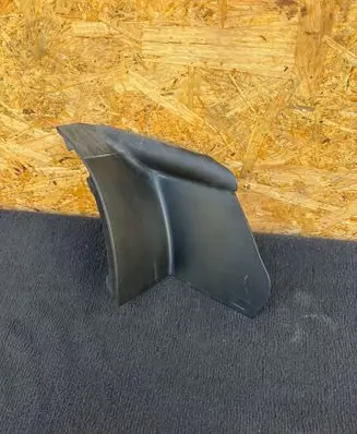 Audi e-tron Rear/tail light trim molding 4KE945254