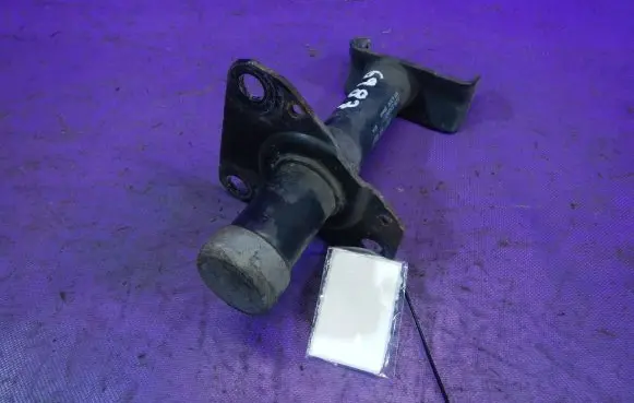 Front bumper foam support bar