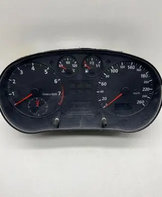 Audi A3 S3 8L Speedometer (instrument cluster) 8L0919860A V0200135 008AUZ8Z0