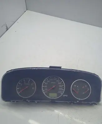 Nissan X-Trail T30 Speedometer (instrument cluster) EQ370