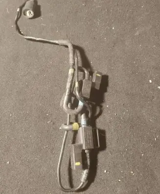 Audi A8 S8 D4 4H Turbo solenoid valve 06H906283B 70328000