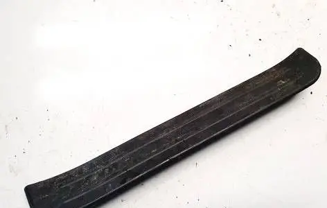 Mazda CX-7 Rear sill trim cover eg21687g0