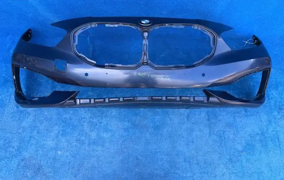 BMW 1 F40 Front bumper 749708