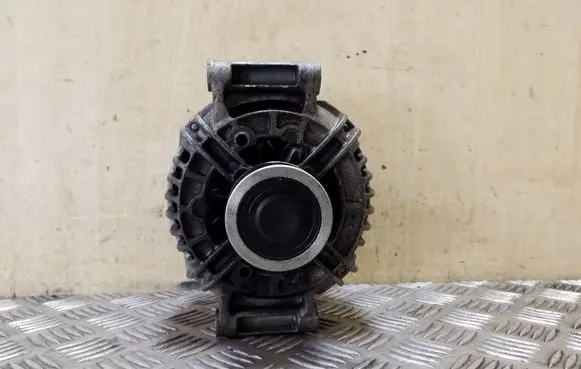 Skoda Yeti (5L) Generator/alternator 06B903016AB