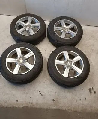 Mercedes-Benz GLK (X204) R17 alloy rim 8J17112