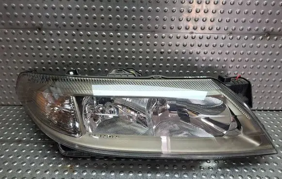 Renault Laguna II Headlight/headlamp S27624720 8200002466