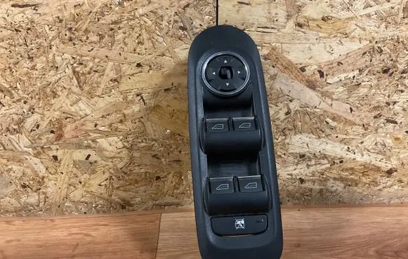 Ford Mondeo MK IV Electric window control switch 3S7T14A132AB