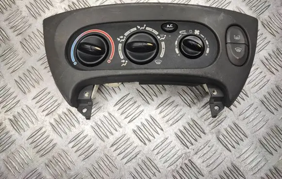 Renault Scenic I Climate control unit 663212P J64RAC 102042