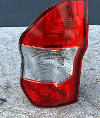 Ford Turneo Courier Rear/tail lights ET7613404AB 18042014