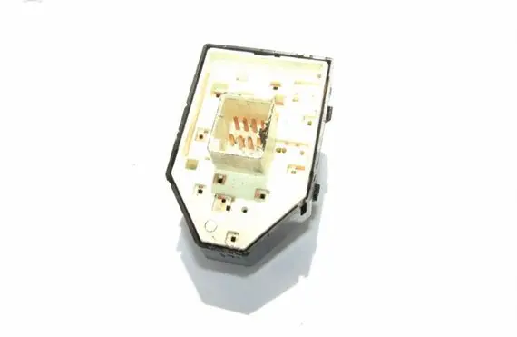 Hyundai Tucson JM Wing mirror switch