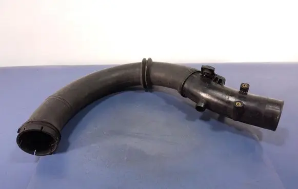 Mercedes-Benz A W169 Air intake hose/pipe A2660980189
