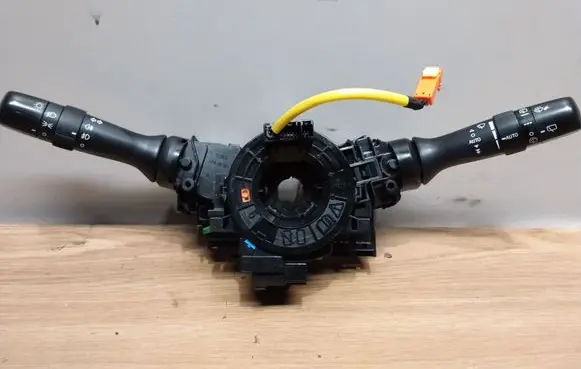 Toyota Yaris Airbag slip ring squib (SRS ring) 0D06075J314 0D30017F938