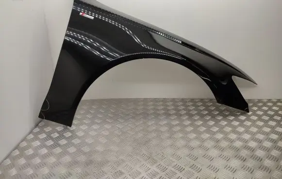 Audi A6 C7 Fender