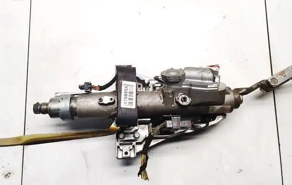 Mercedes-Benz CLS C219 Steering wheel axle a2114620120g