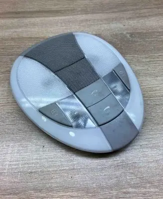 Mercedes-Benz CLS C219 Front seat light A2198201401