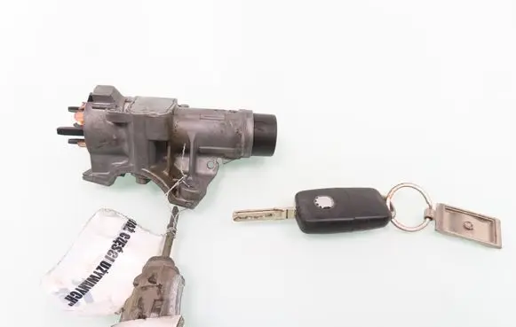 Skoda Superb B5 (3U) Ignition lock 4B0805851C