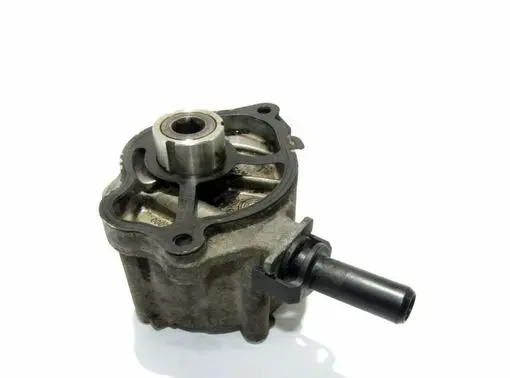 Suzuki Wagon R+ Vacuum pump A6512300165