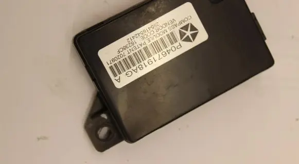 Chrysler Town u0026 Country V GPS navigation control unit/module P04671918AG