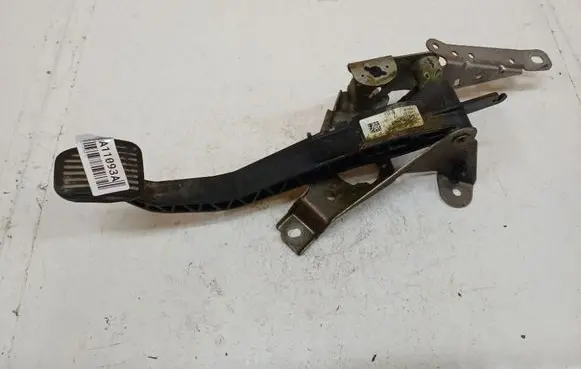 Volvo V50 Brake pedal 4N517B033EK