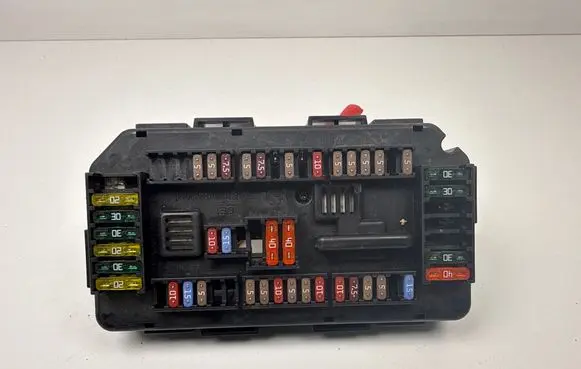 BMW 1 F20 F21 Fuse module 9337879 19451000001 04032014