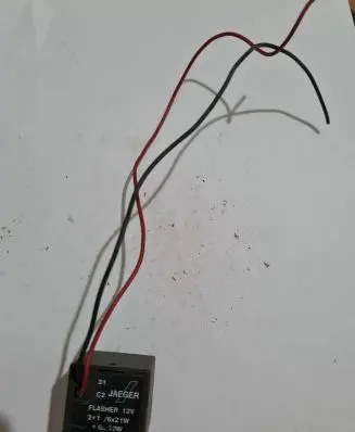 Ford Mondeo Mk III Other relay 52400001