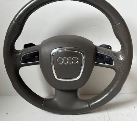 Audi A5 8T 8F Steering wheel