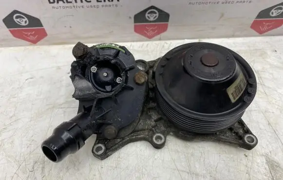 BMW 6 F06 Gran coupe Water pump 850732602 8507326