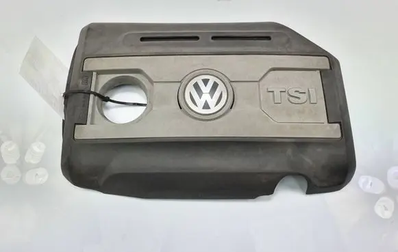 Volkswagen PASSAT CC Engine cover (trim) 06J108925