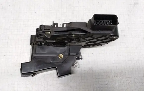 Ford Focus Front door lock 3M5AR21812MP