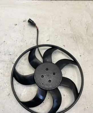 Audi Q2 - Electric radiator cooling fan 5Q0121203EA