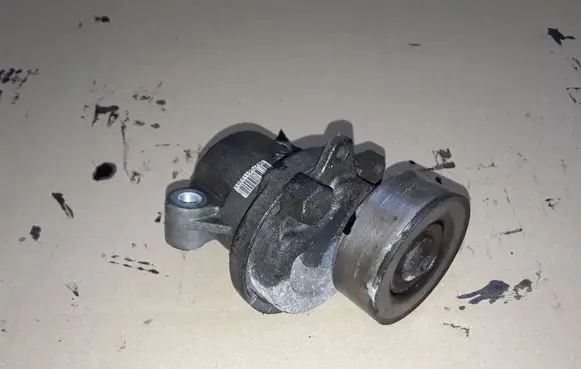 Mitsubishi ASX Generator/alternator belt tensioner 382705110201