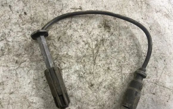 Mercedes-Benz C W202 Ignition plug leads 0001567110