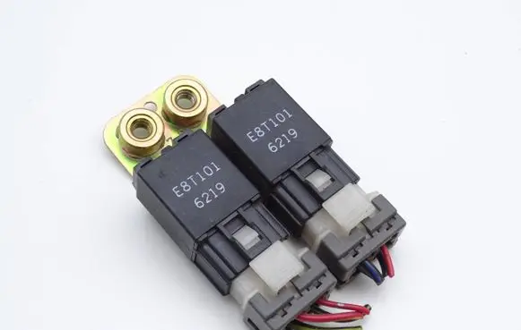 Mitsubishi Galant Other relay E8T101