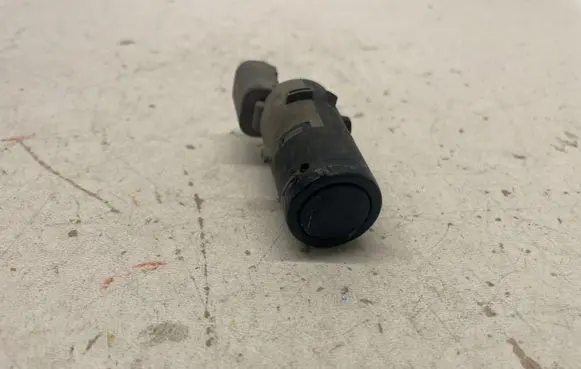 BMW 5 E60 E61 Parking PDC sensor 6940471 6027340021