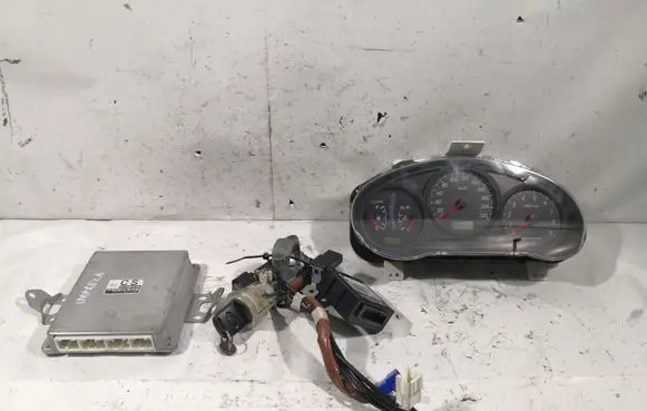 Engine ECU kit and lock set