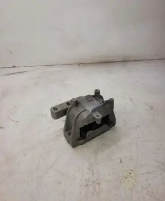 Audi A3 S3 8P Engine mounting bracket 1K0199262CB