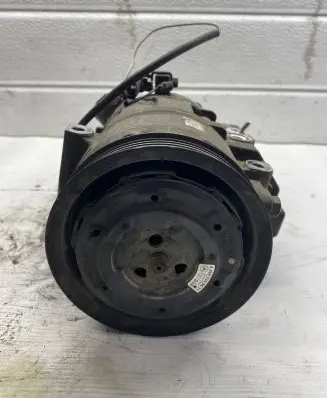 Mercedes-Benz Vaneo W414 Air conditioning (A/C) compressor (pump) 03G903016F