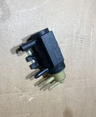 Mercedes-Benz Sprinter W906 Turbo solenoid valve A0091533128 0091533128