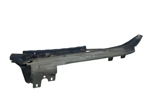 Audi Q7 4L Fender mounting bracket 4L0805157B