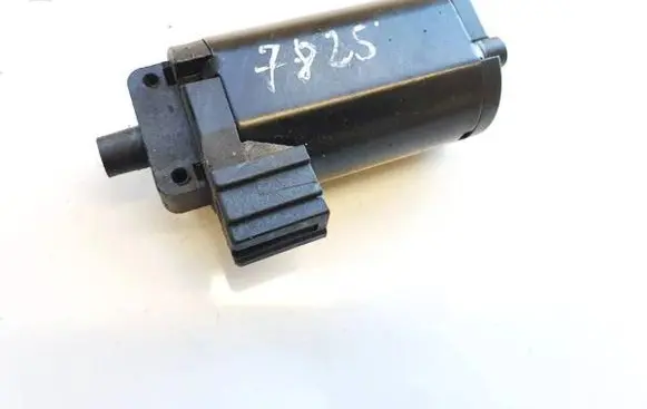 Chrysler Voyager Seat adjustment motor 5609720 8-82914